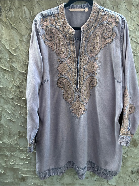 Soft Surroundings Tops - Soft Surroundings Embroidered Gray Womens Tunic